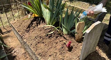 Yeğenine dondurma alan Yasemin'in önüne alkollü sürücü çıktı