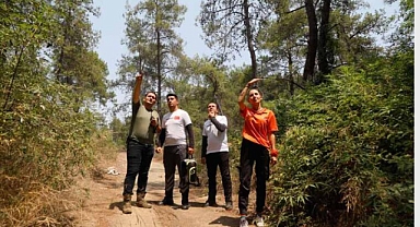 3 Çocuğunu Kardeşine Emanet Edip Yardıma Koştu...