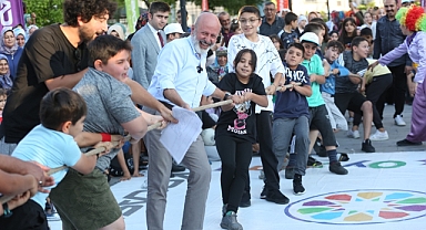 Başkan Çolakbayrakdar;