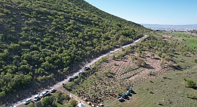 DAHA YEŞİL BİR ALİ DAĞI’NA DOĞRU