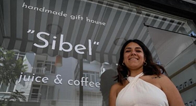 Enkazda Kalan Annesinin Hayalini Gerçekleştirmek İçin Mesleğinden İstifa Etti.