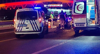 Hamile kadının bulunduğu arabayı.. 