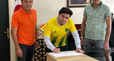 Kaymakam Yeşil Sahalara İndi