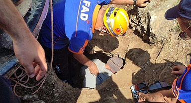 Mağarada define ararken..