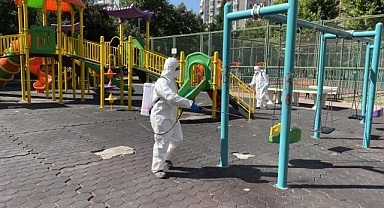 Melikgazi Oyun Parkları Dezenfekte Ediliyor...