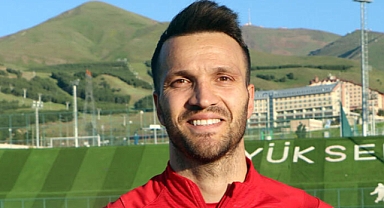 Okan Kocuk: Muslera ile çalışmak şans, rekabet etmek şanssızlık