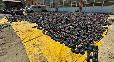 Selde zarar gören atölyedeki 22 bin ayakkabı...