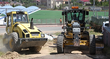 Talas Belediyesi Başakpınar'da 6 Sokakta Birden Çalıştı