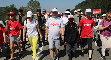 Tanju Özcan'ın Ankara'ya başlattığı 'Değişim ve Adalet' yürüyüşünde ikinci gün