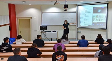 Üniversite'de Sınıfta Kalma Var Mı?