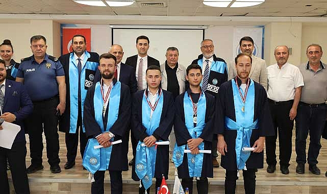 Yahyalı Meslek Yüksekokulu İlk Mezunlarını Verdi