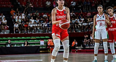 16 Yaş Atı Kız Basketbol Milli Takımı Macaristan'a mağlup oldu