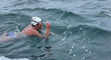 Açık su yüzücüsü Aysu Türkoğlu Guinness Rekorlar Kitabı'na adını yazdırmayı hedefliyor