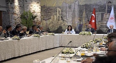 Bakan Özhaseki İstanbul depremi ile ilgili yürütülen çalışmalar hakkında bilgi verdi