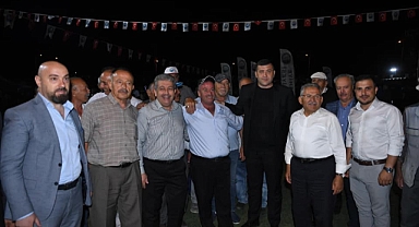 Başkan Büyükkılıç Felahiye'de 17'nci Sıtmapınar Şenliği'ne Katıldı...