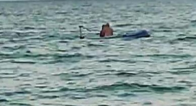 Denizin ortasında yaptıkları pes dedirtti! 