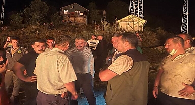 Kastamonu'da çıkan yangında 7 ev küle döndü