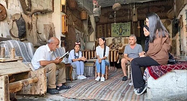 Midyat'ta bulunan ‘Somut Olmayan Kültürel Mirası Koruma Müzesi’ dünyanın her yerinden gelen misafirlerini ağırlıyor