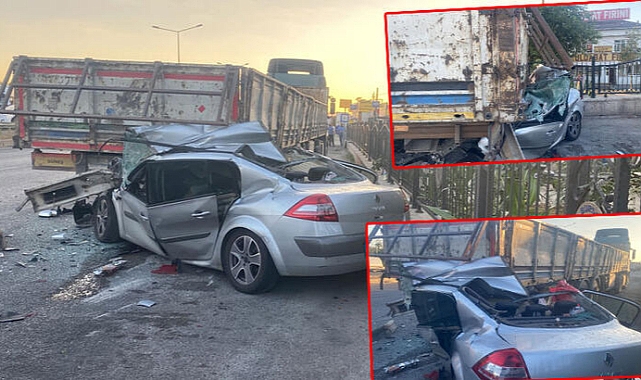 Otomobil, yol kenarında park halindeki...