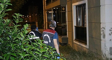 Tartıştığı kocasını bıçaklayarak öldürdü...