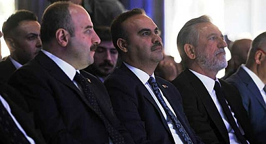 Bakan Kacır'dan 'uzay' mesajı 