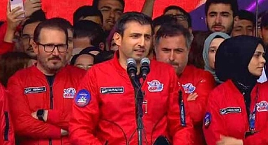 Bayraktar: 1 milyonu aşkın gencimiz teknofest yarışmalarına başvurdu