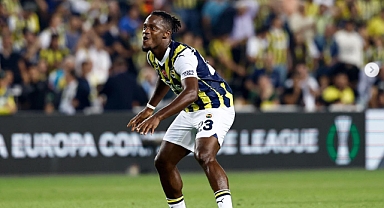 Fenerbahçe'de Batshuayi Depremi! Soyunma Odasında...
