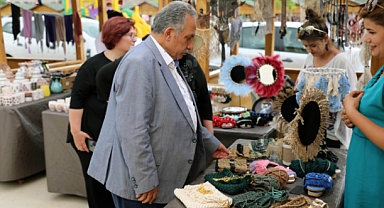 Maharetli Eller Bu Pazar