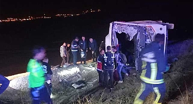 Van'da 5 göçmenin hayatını kaybettiği kazada 30 yaralıdan 21'i taburcu oldu