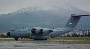 Askeri uçak Gazzeli hastalar için havalanıyor