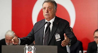 Beşiktaş Başkanı Ahmet Nur Çebi'den flaş açıklamalar! Aday oluyor mu? 