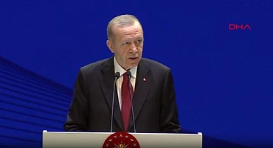 Cumhurbaşkanı Erdoğan'dan çalışan emeklilere müjde