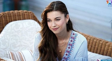 Afra Saraçoğlu'nun Elbisesinin Fiyatı Dudak Uçuklattı