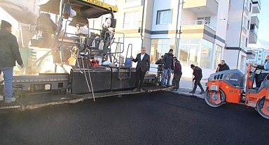 Develi Belediyesi'nden 15 günde 15 bin ton sıcak asfalt