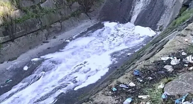 Esenyurt'ta köpüklü dere tedirginliği