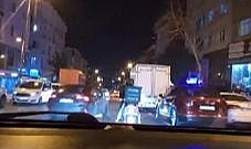 Esenyurt'ta kuryeye defalarca yumruk