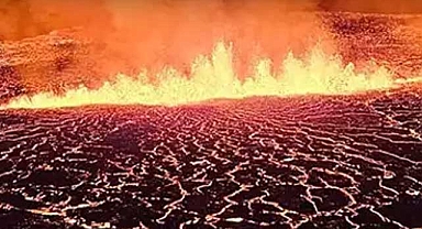 İzlanda'da uzun süredir beklenen yanardağ patlaması gerçekleşti