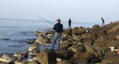 Karadeniz Teknik Üniversitesi'nden olta balıkçılığına 'ücret' önerisi