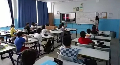 MEB, 'sınıf annesi' uygulamasını yasakladı