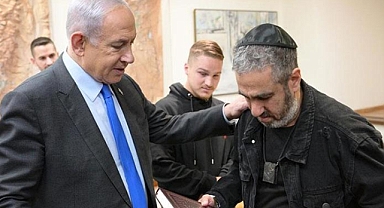 Netanyahu, savaşta ölen askerlerin aileleriyle bir araya geldi