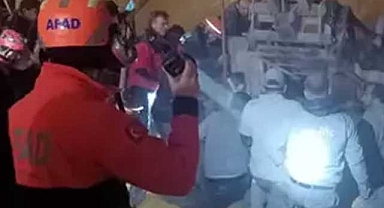 Bolu'da tonlarca mısırın altında kalan işçi öldü