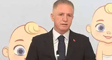 İstanbul Valisi Davut Gül 'Gözbebeğimiz İstanbul Projesi'nin basın toplantısında açıklamalarda bulundu