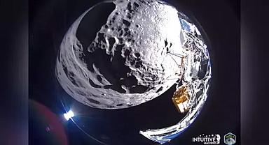 ABD'nin insansız uzay aracı Ay'ın görüntüsünü paylaştı!