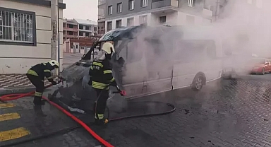 Manisa'da Yürekleri Ağıza Getiren Yangın...