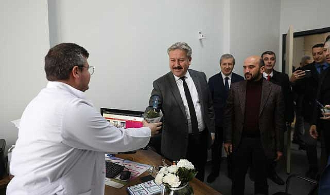 Başkan Palancıoğlu, 14 Mart'ta Sağlık Çalışanlarını Unutmadı