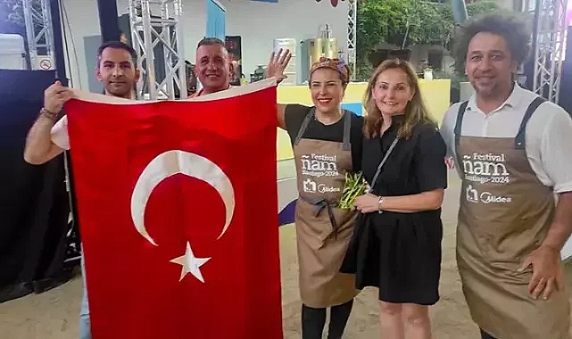 Gastronomi Nobelini kazanan tek Türk şef Şili'de Türk bayrağını dalgalandırıyor