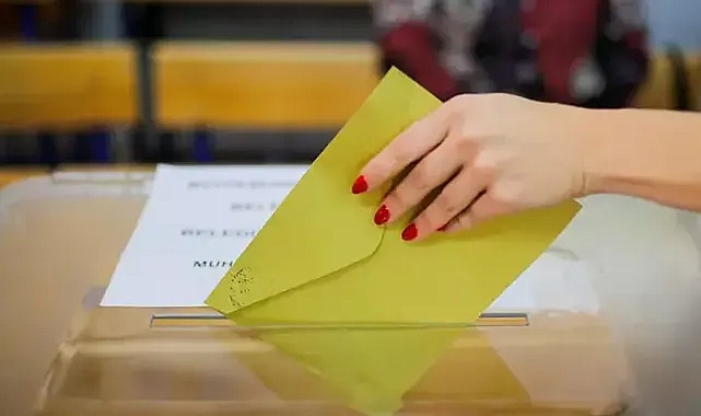 Türkiye yarın sandık başında!
