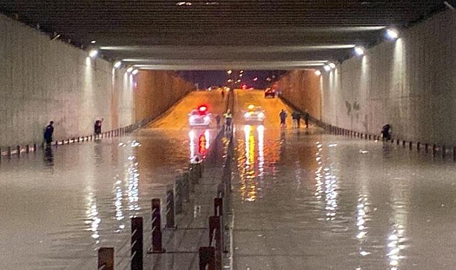 Osmaniye’de sağanak; ev ve işyerlerini su bastı, alt geçit ulaşıma kapandı