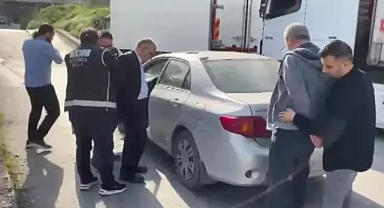 Vergi dairesinde rüşvete suçüstü müdahale...