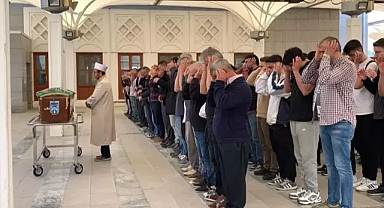 Kamyonun çarptığı motosikletteki liseli Aleyna hayatını kaybetti; sürücü arkadaşı da gözaltında!